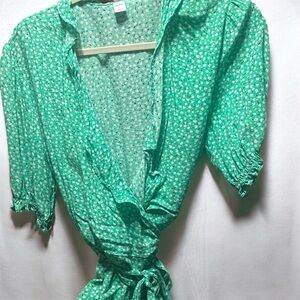 Old Navy Green Floral Blouse